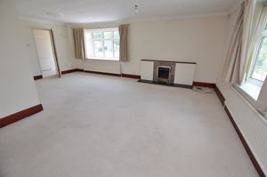 Lounge- click for photo gallery